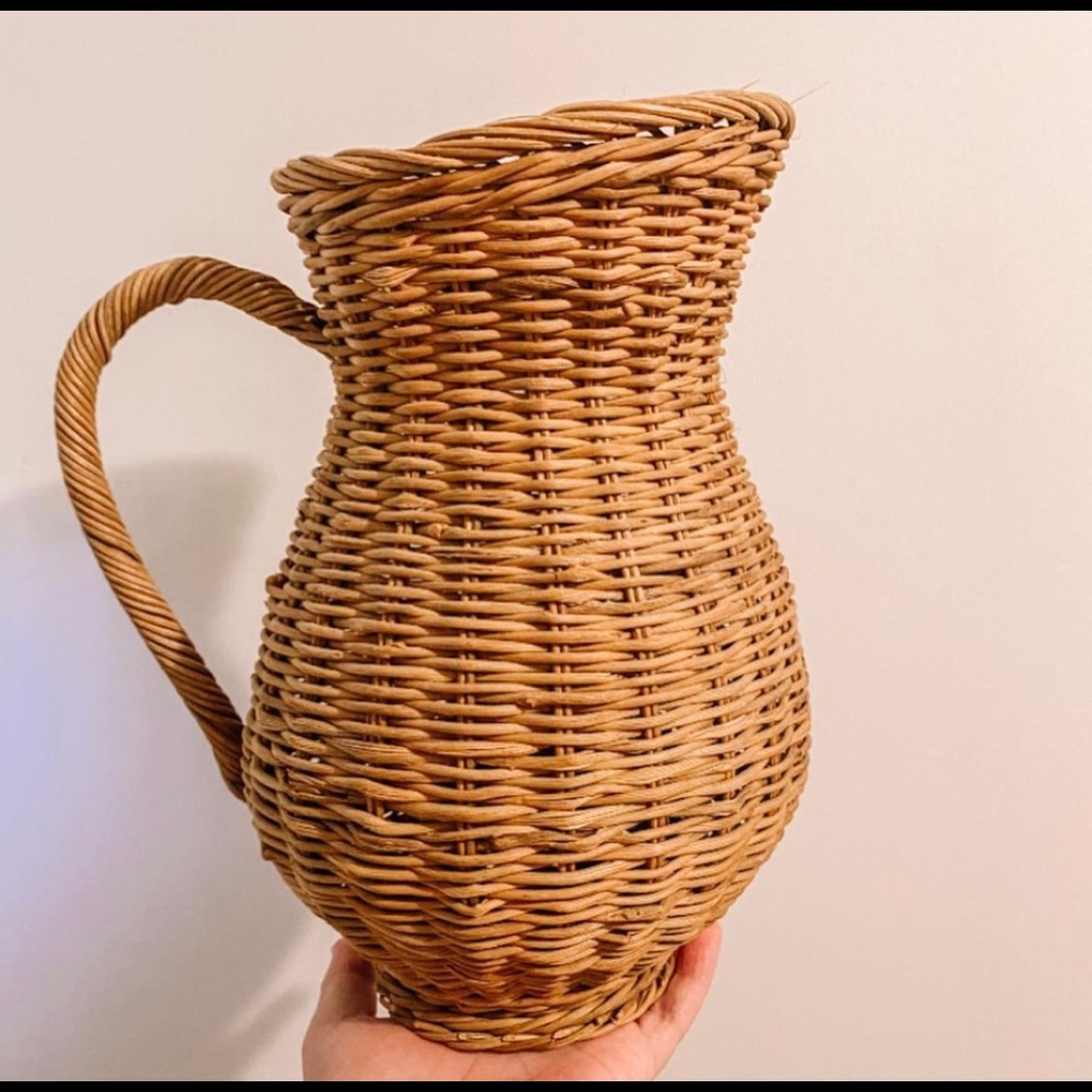 WICKER VASE